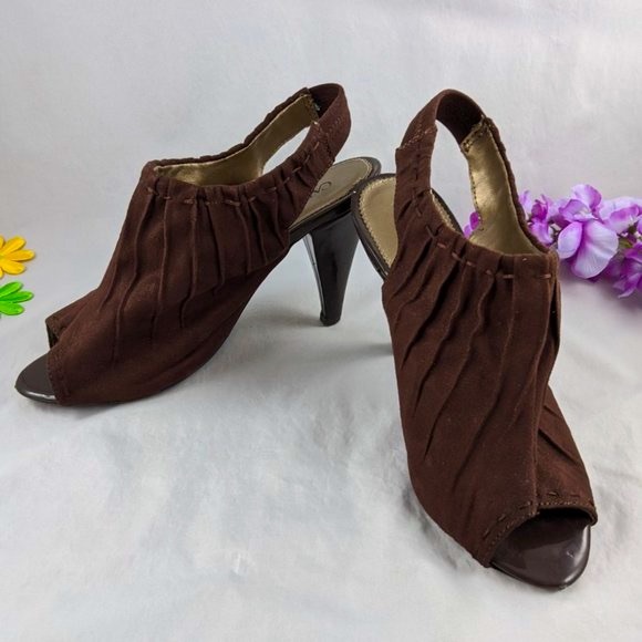 Cato Women Brown Faux Suede Peep-Toe Slingbacks 7